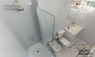 Exclusiva casa en venta en la mejor zona de Vicente Lopez