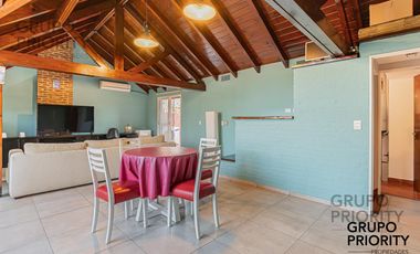 Exclusiva casa en venta en la mejor zona de Vicente Lopez