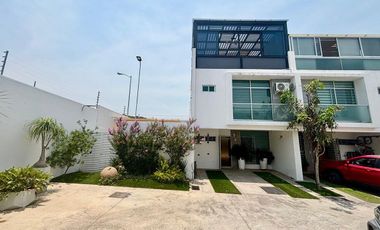 Casa en Venta en Coto, Natura Bosque Residencial, coto Livorno, zapopan