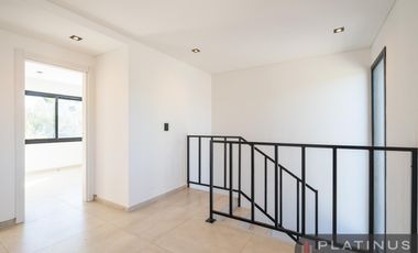Casa de 2 Dormitorios con cochera- Nuevo Malagueño