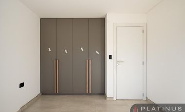 Casa de 2 Dormitorios con cochera- Nuevo Malagueño