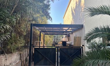 Casa en Alquiler en Barrio Dalvian .5 Habitaciones