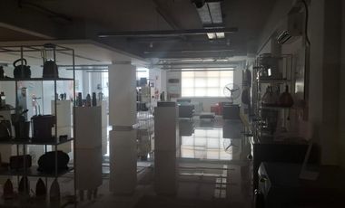 Depósito de 4.422 m2 cubiertos en Alquiler - La Tablada
