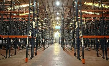 Depósito de 4.422 m2 cubiertos en Alquiler - La Tablada