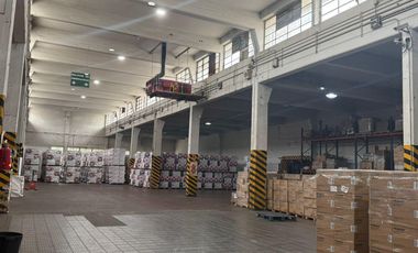 Depósito de 4.422 m2 cubiertos en Alquiler - La Tablada