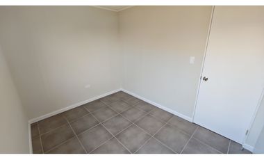 Arriendo Casa Nueva 3D 2B Villa Las Parcelas de Calle Larga