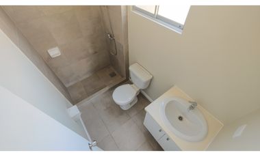 Arriendo Casa Nueva 3D 2B Villa Las Parcelas de Calle Larga