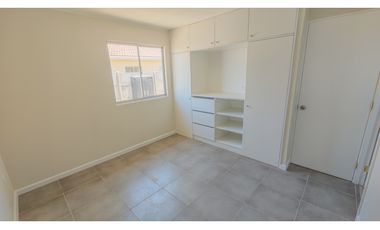 Arriendo Casa Nueva 3D 2B Villa Las Parcelas de Calle Larga