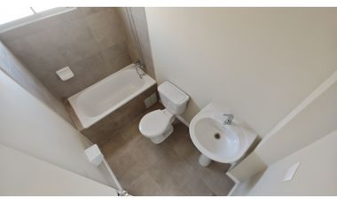 Arriendo Casa Nueva 3D 2B Villa Las Parcelas de Calle Larga