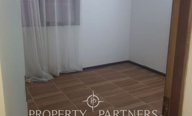 Amplia Casa Familiar de 2 Pisos en Sector de Gran Conectividad