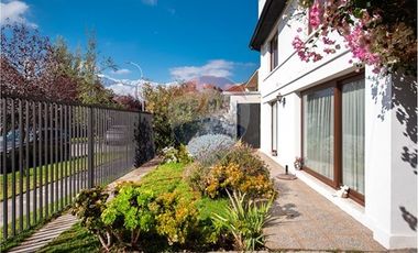 Casa 200 Mts2 Util y 400 Mts2 Terreno - Amapolas