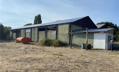 Amplio Galpón/Paño Inmobiliario CABRERO-M.AGUILA.