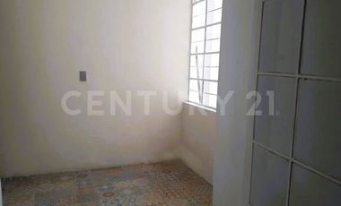 CASA PRODUCTIVA CON 3 UNIDADES RENTABLES