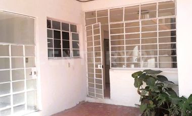 CASA PRODUCTIVA CON 3 UNIDADES RENTABLES