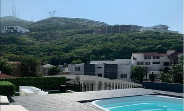 JARDINES DE SAN AGUSTIN