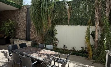 JARDINES DE SAN AGUSTIN