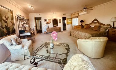Residencia en Hacienda El Rosario