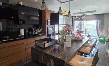 RESIDENCIA EN VENTA CONTRY SOL