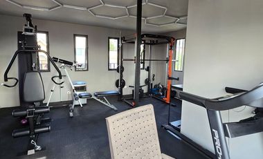 RESIDENCIA EN VENTA CONTRY SOL