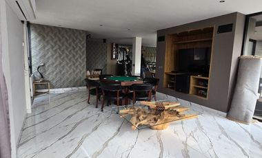 RESIDENCIA EN VENTA CONTRY SOL