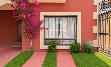 Casa en VENTA con ALBERCA