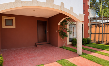 Casa en VENTA con ALBERCA