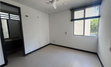 APARTAMENTO EN UNIDAD ARBORIZADA