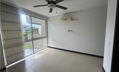 APARTAMENTO EN UNIDAD ARBORIZADA