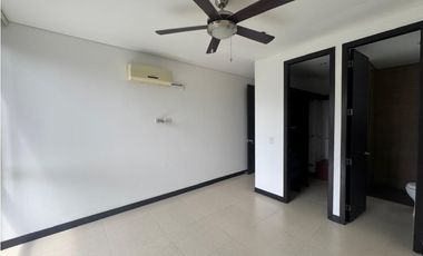 APARTAMENTO EN UNIDAD ARBORIZADA
