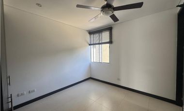 APARTAMENTO EN UNIDAD ARBORIZADA