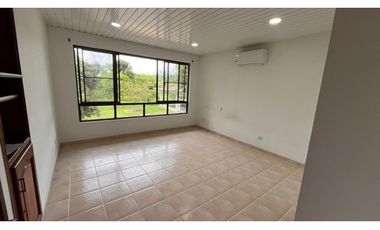 Casa campestre en condominio para arriendo en Cerritos, Pereira!!!