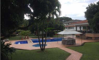 Casa campestre en condominio para arriendo en Cerritos, Pereira!!!