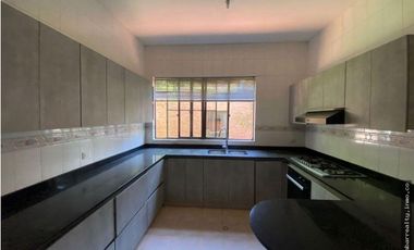 Casa campestre en condominio para arriendo en Cerritos, Pereira!!!