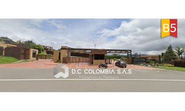 CASALOTE EN VENTA EN CONJUNTO CASA DE CAMPO EN LA CALERA
