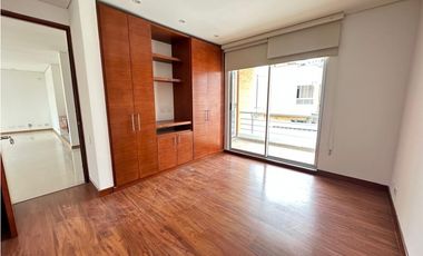 SE ARRIENDA CASA EN CONJUNTO CERRADO LA CASTELLANA