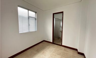 SE ARRIENDA CASA EN CONJUNTO CERRADO LA CASTELLANA
