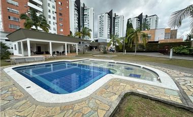 SE ARRIENDA CASA EN CONJUNTO CERRADO LA CASTELLANA