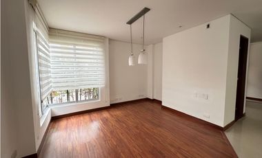 SE ARRIENDA CASA EN CONJUNTO CERRADO LA CASTELLANA