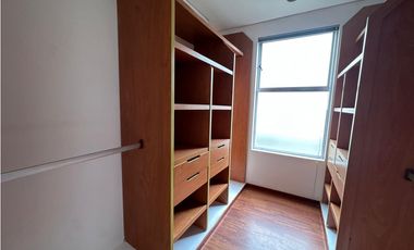 SE ARRIENDA CASA EN CONJUNTO CERRADO LA CASTELLANA