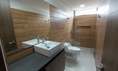 CASA CAMPESTRE EN ARRIENDO UBICADA EN MARINILLA SECTOR ALTO BELEN