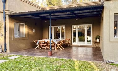 ALQUILER (SIN MUEBLES) - Casa en Sausalito / Pilar