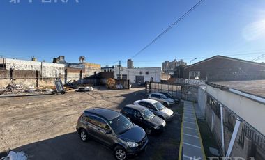Alquiler Galpón 2200 m2 en Gerli-Lanús