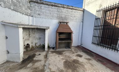 Alquiler Galpón 2200 m2 en Gerli-Lanús