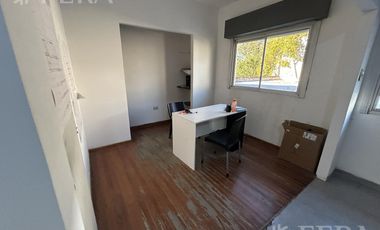 Alquiler Galpón 2200 m2 en Gerli-Lanús