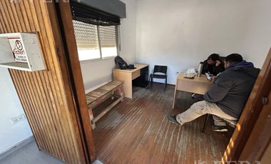 Alquiler Galpón 2200 m2 en Gerli-Lanús