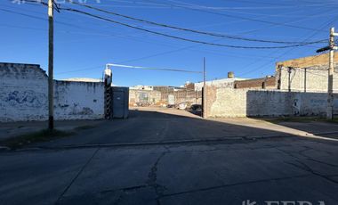 Alquiler Galpón 2200 m2 en Gerli-Lanús