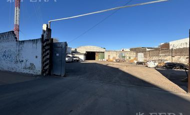 Alquiler Galpón 2200 m2 en Gerli-Lanús
