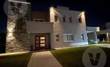 Casa en Alquiler  - Barrio Principado de San Vicente