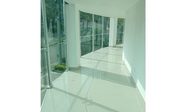 OFICINA EN ARRIENDO SECTOR LOS BALSOS - POBLADO