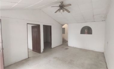 CASA EN VENTA EN PALMIRA BARRIO OLIMPICO SOBRE VIA VEHICULAR